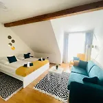 Alpesi Downtown 3*